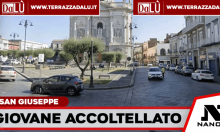 San Giuseppe Vesuviano, 23enne accoltellato in piazza: è grave