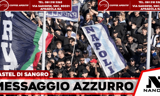 Ritiro del Napoli, ultras a Castel di Sangro: cori e striscioni per squadra e De Laurentiis