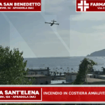 Incendio in Costiera Amalfitana, in azione canadair ed elicotteri