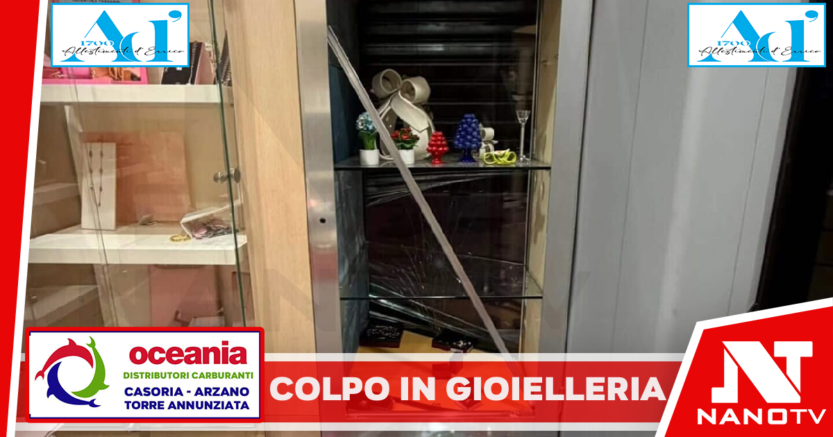 Colpo in gioielleria, ladri svuotano le vetrine. “In 10 minuti hanno portato via 20 anni del mio lavoro”