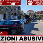 Qualiano, blitz nelle case popolari dell’Acer: 23 denunciati per occupazione abusiva e allacci illeciti