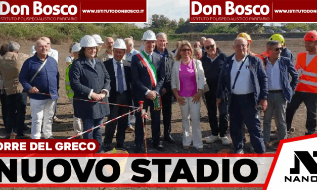 Torre del Greco, Mennella «trova» i soldi per il nuovo stadio: 18 milioni per l’impianto a Leopardi