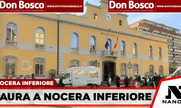 Si cosparge di benzina e minaccia di darsi fuoco, paura a Nocera Inferiore