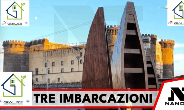 Piazza Municipio inedita con Monumenti, composta da tre imbarcazioni,
