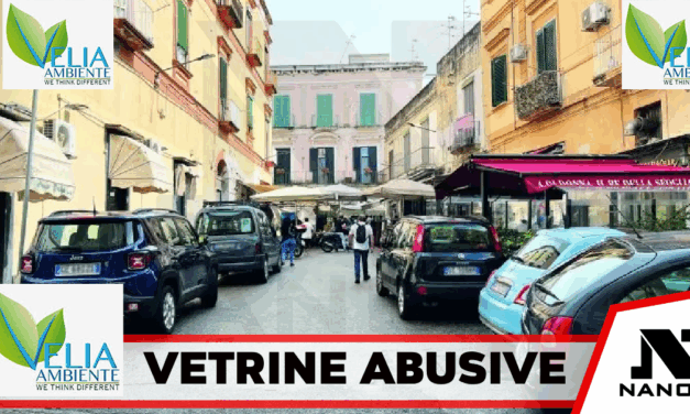 Torre del Greco, blitz in «piazzetta»: sequestrate le vetrine abusive