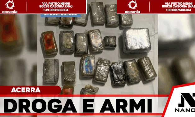 Acerra, armi e oltre 2,5 chili di droga in un parco condominiale: blitz della Polizia di Stato