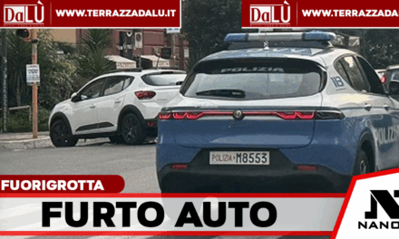 Smontano i fari di un’auto in sosta a Fuorigrotta: arrestati due giovanissimi dalla Polizia