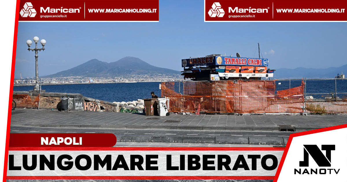 Cominciata la rimozione dei chioschi sul lungomare di Napoli: addio a 19 strutture tra Caracciolo e Rotonda Diaz