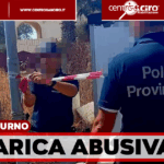 Castel Volturno, blitz nell’autolavaggio: scoperta discarica abusiva di rifiuti pericolosi