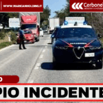 Marano, due incidenti in via San Rocco: si ribalta mezzo dei rifiuti