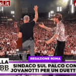 Gualtieri a sorpresa sul palco con Jovanotti per un duetto a Circo Massimo