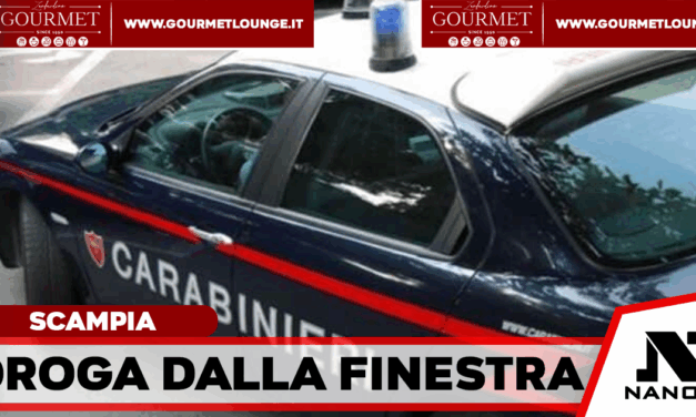 Scampia, lancia una borsa dalla finestra prima del controllo dei Carabinieri: dentro oltre mille dosi di droga