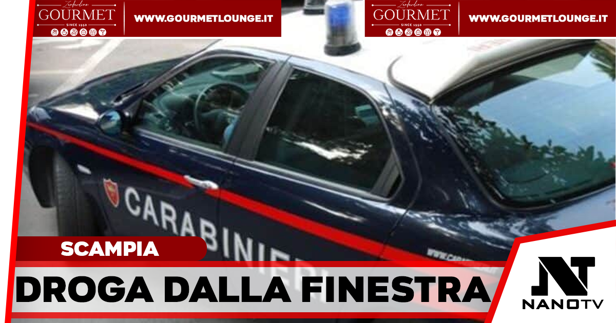 Scampia, lancia una borsa dalla finestra prima del controllo dei Carabinieri: dentro oltre mille dosi di droga
