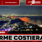 Incendi in Costiera: Canadair in azione a Vico Equense e ad Agerola, evacuate abitazioni