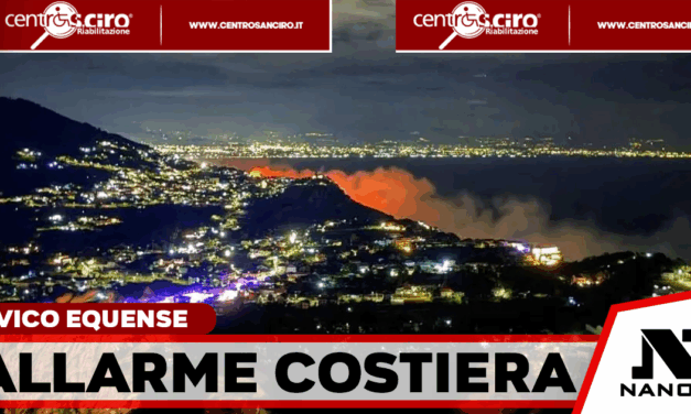 Incendi in Costiera: Canadair in azione a Vico Equense e ad Agerola, evacuate abitazioni