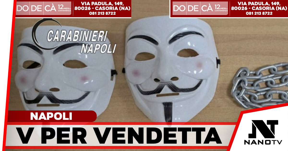 Napoli, occupazione bloccata al liceo Alberti: studenti con maschere di V per Vendetta
