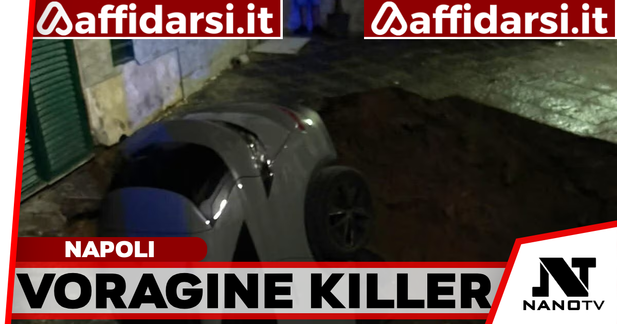Napoli, voragine a Materdei: auto inghiottita dalla strada, salvato un giovane