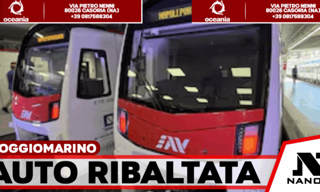 Poggiomarino, auto si ribalta al passaggio a livello: ferma la Circumvesuviana per un’ora
