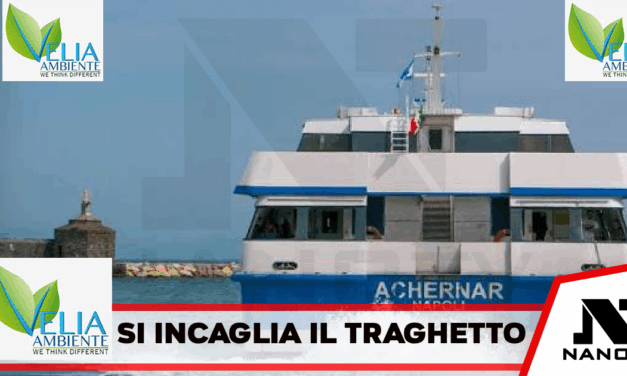Traghetto si incaglia nel porto di Procida, disagi per 115 passeggeri